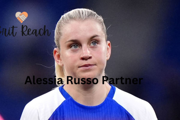 Alessia Russo Partner